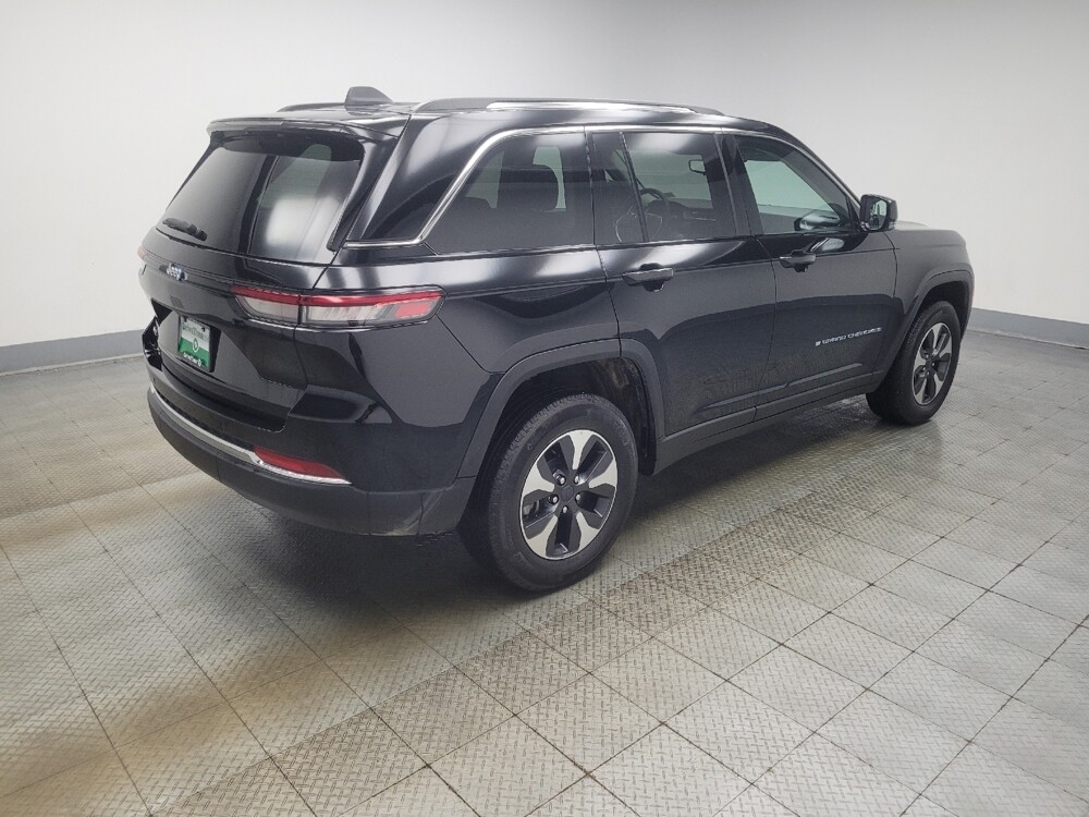2023 Jeep Grand Cherokee in Indianapolis, IN 46222 - 18134808 10