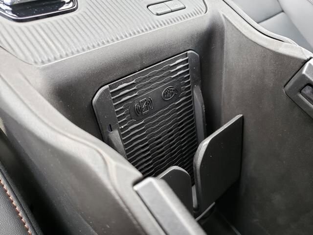 2026 Jeep Cherokee in Bedford, OH 44146 - 18134813 10