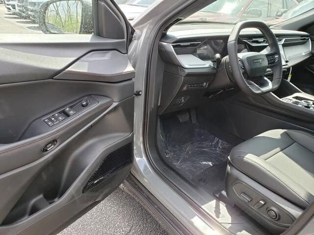 2026 Jeep Cherokee in Bedford, OH 44146 - 18134813 6