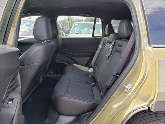 2026 Jeep Cherokee in Bedford, OH 44146 - 18134815 7