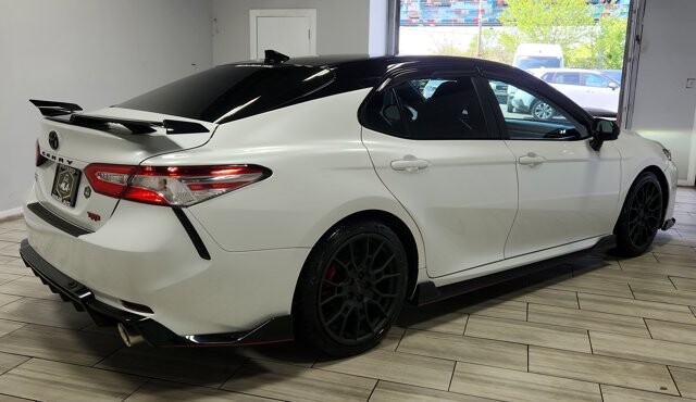 2020 Toyota Camry in Cinnaminson, NJ 08077 - 18134827 5