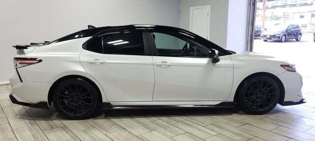 2020 Toyota Camry in Cinnaminson, NJ 08077 - 18134827 6