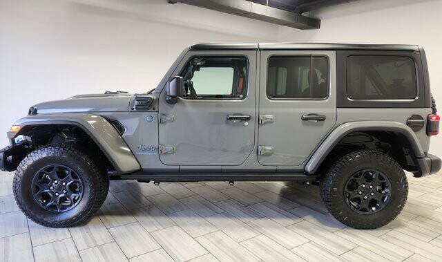 2023 Jeep Wrangler in Cinnaminson, NJ 08077 - 18134829 2