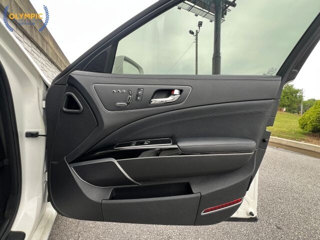 2016 Kia K900 in Decatur, GA 30032 - 18134830 48