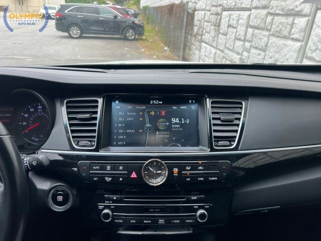 2016 Kia K900 in Decatur, GA 30032 - 18134830 29
