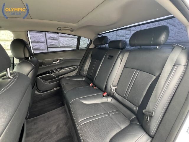 2016 Kia K900 in Decatur, GA 30032 - 18134830 45