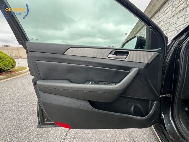 2018 Hyundai Sonata in Decatur, GA 30032 - 18134831 45