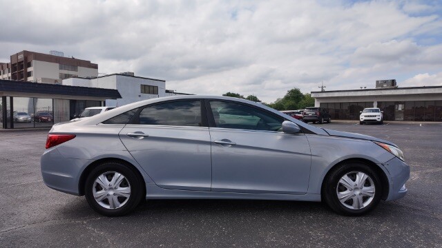 2011 Hyundai Sonata in Dallas, TX 75228 - 18134841 3