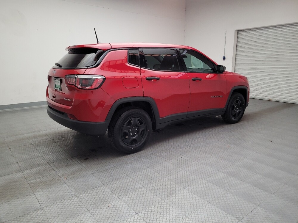 2018 Jeep Compass in Downey, CA 90241 - 18134849 10