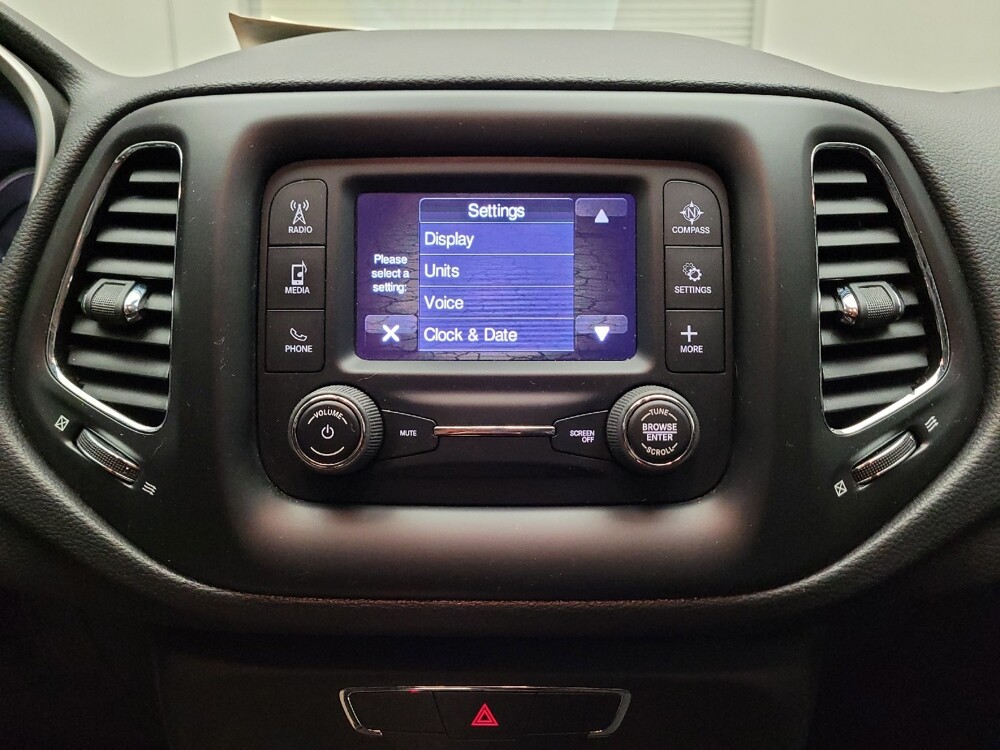 2018 Jeep Compass in Downey, CA 90241 - 18134849 25