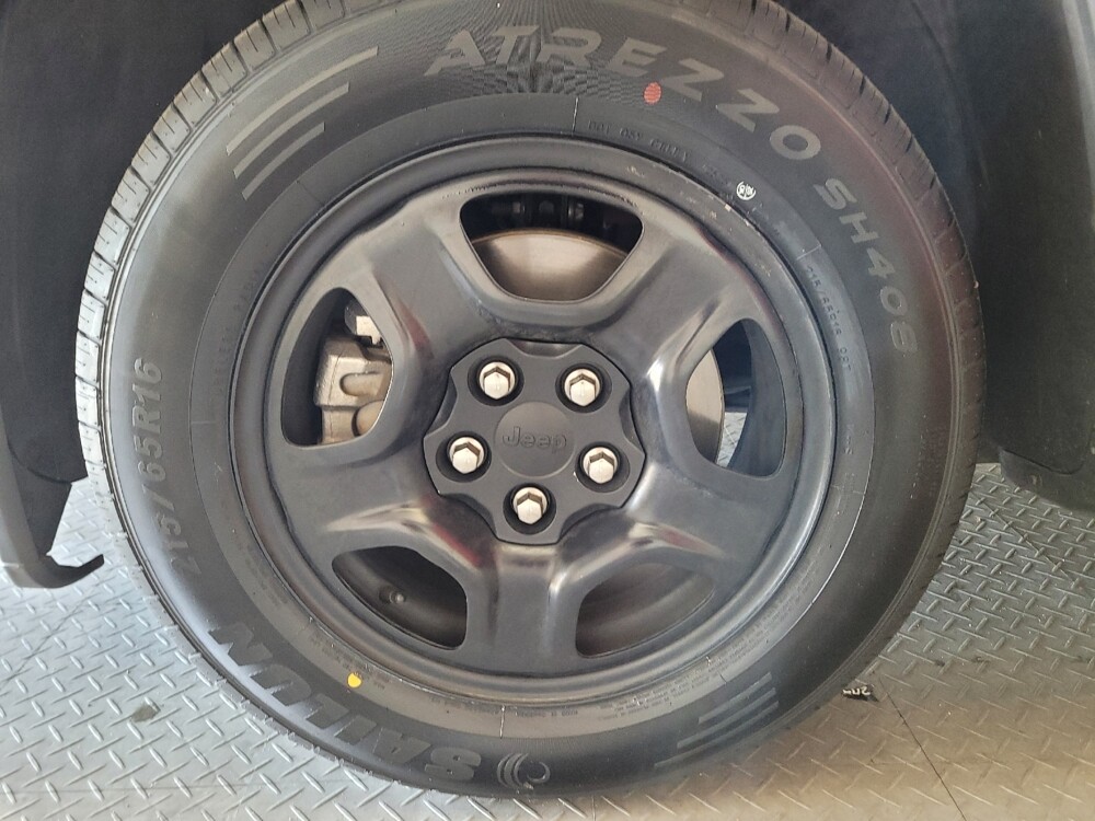 2018 Jeep Compass in Downey, CA 90241 - 18134849 31