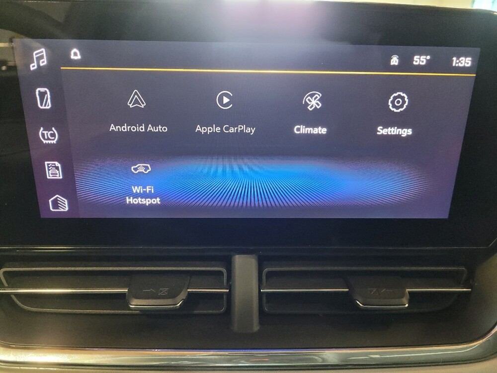 2025 Chevrolet Trax in Downey, CA 90241 - 18134853 25