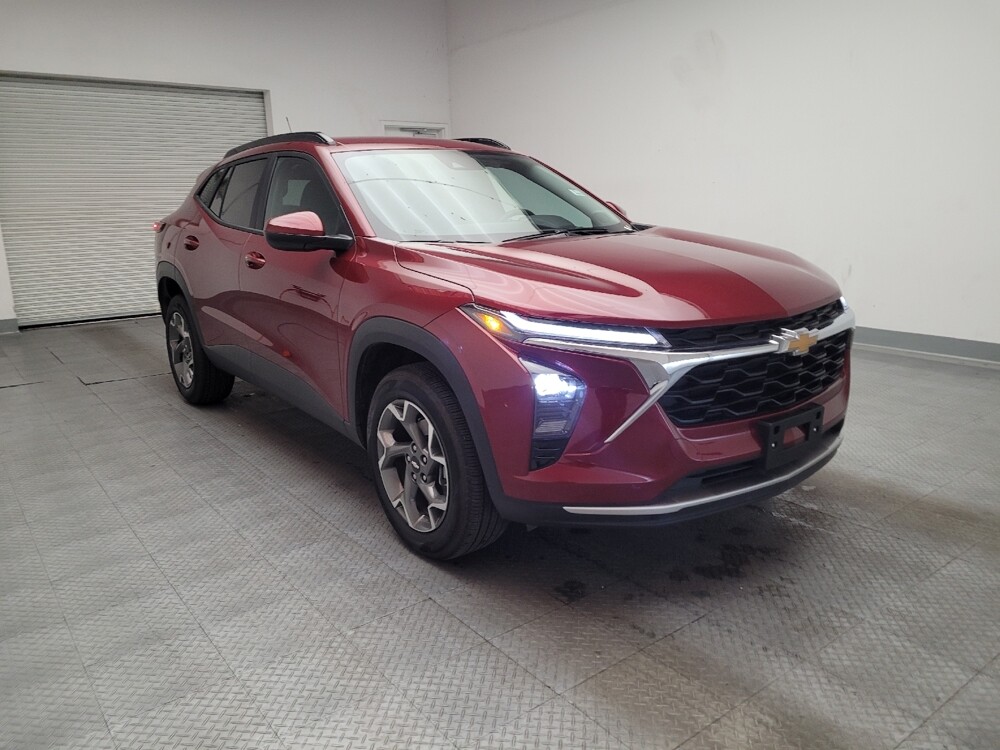 2025 Chevrolet Trax in Downey, CA 90241 - 18134853 13