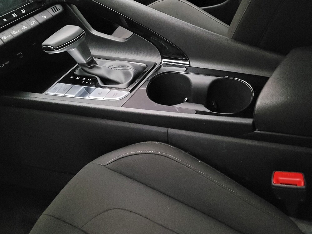 2025 Hyundai Elantra in Sacramento, CA 95821 - 18134855 26