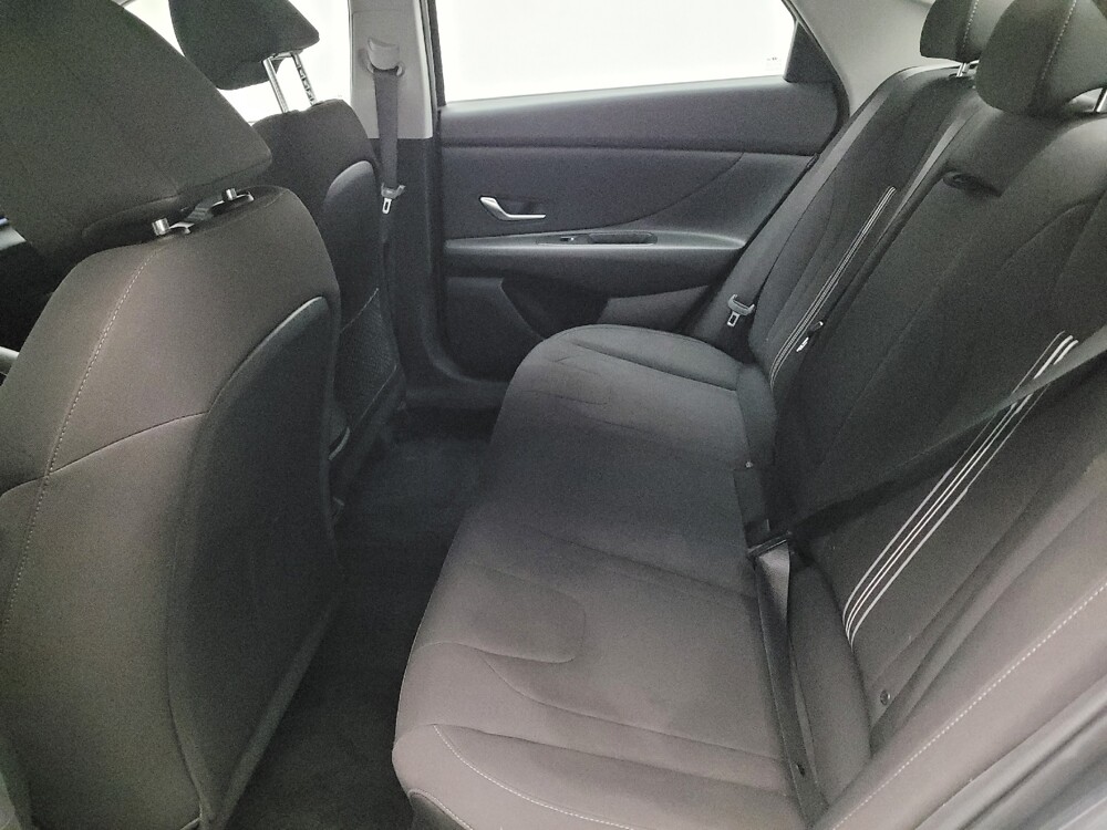 2025 Hyundai Elantra in Sacramento, CA 95821 - 18134855 18