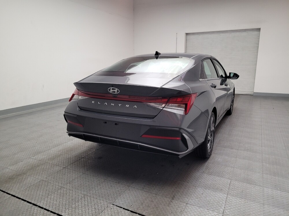 2025 Hyundai Elantra in Sacramento, CA 95821 - 18134855 7