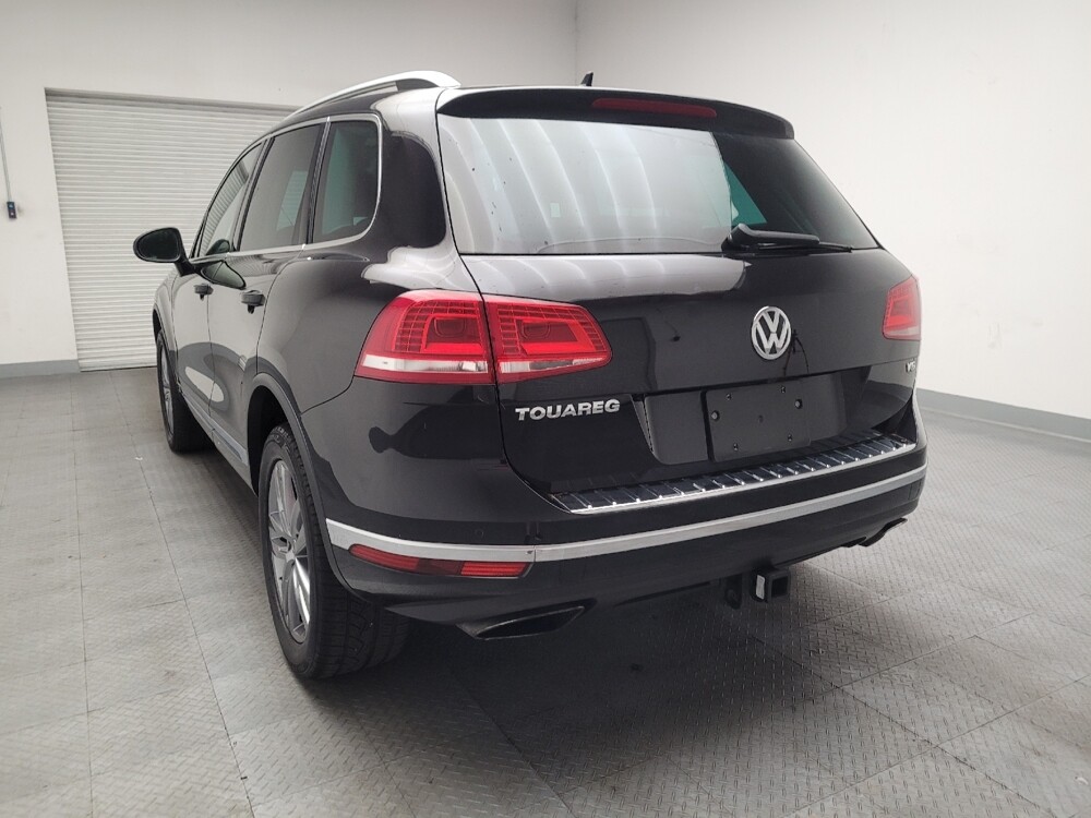 2015 Volkswagen Touareg in Downey, CA 90241 - 18134856 6