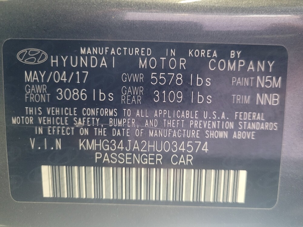 2017 Genesis G90 in Columbus, GA 31909 - 18134861 33