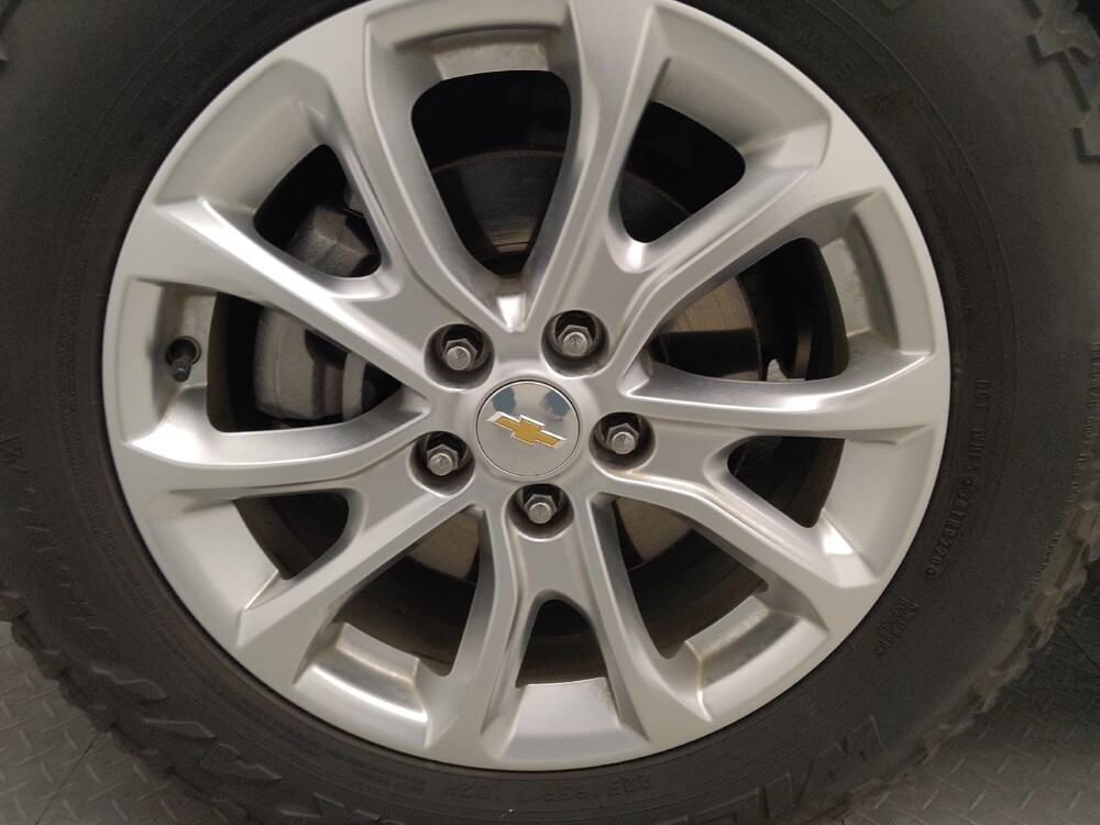 2018 Chevrolet Equinox in Birmingham, AL 35215 - 18134875 31