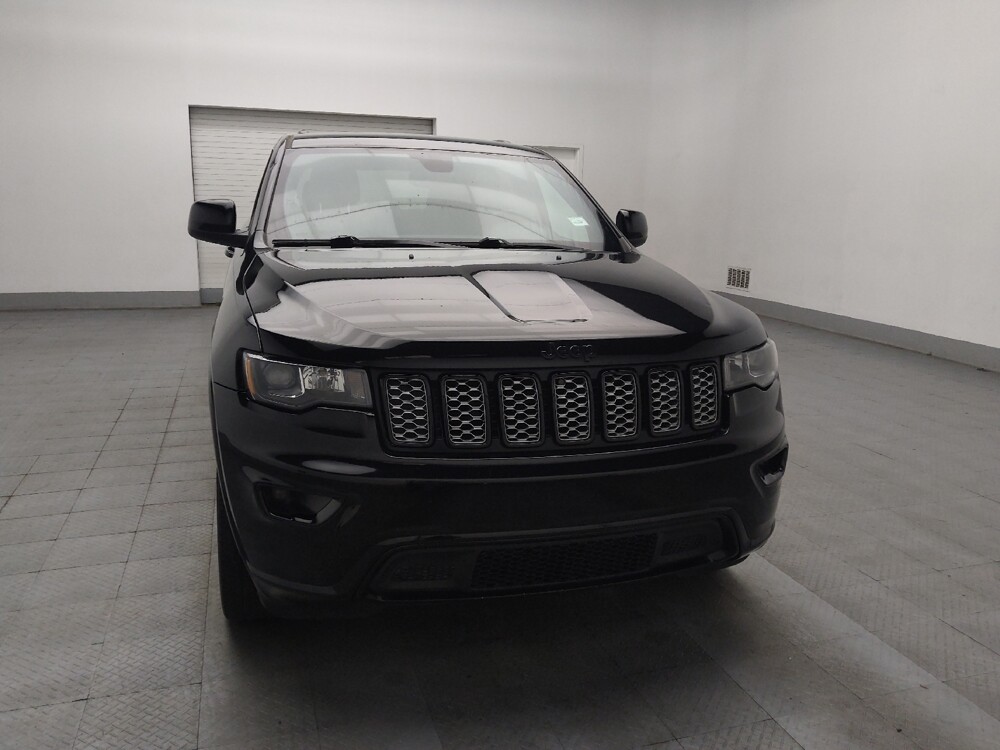 2017 Jeep Grand Cherokee in Pelham, AL 35124 - 18134876 14