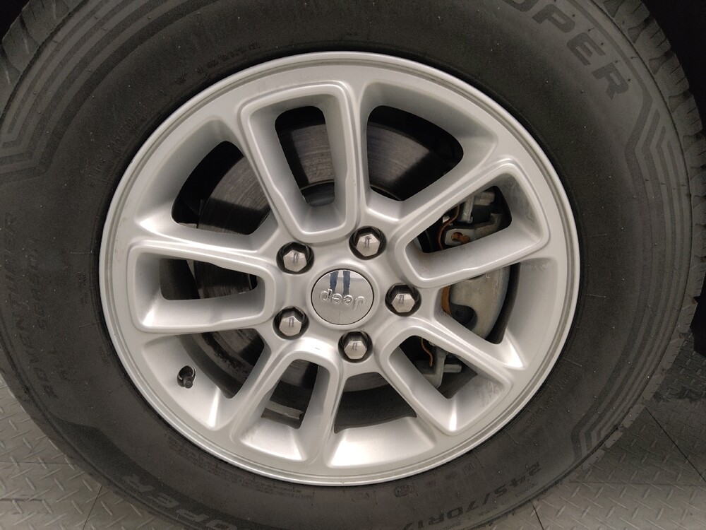 2018 Jeep Grand Cherokee in Stone Mountain, GA 30083 - 18134880 31