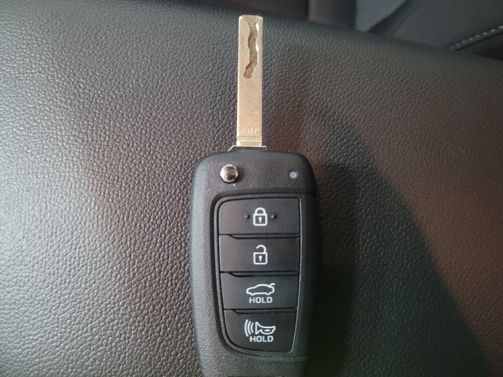 2024 Hyundai Elantra in Jackson, MS 39211 - 18134882 32