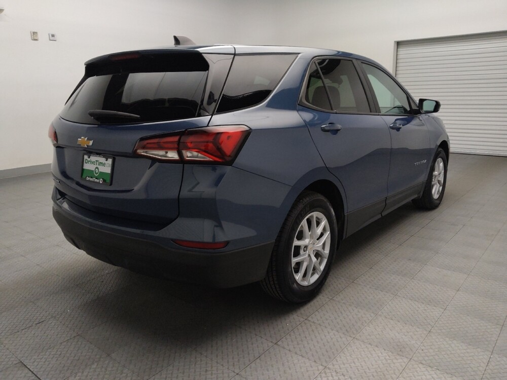 2024 Chevrolet Equinox in El Paso, TX 79907 - 18134887 9