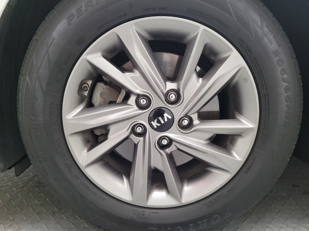 2019 Kia Optima in El Cajon, CA 92020 - 18134889 31