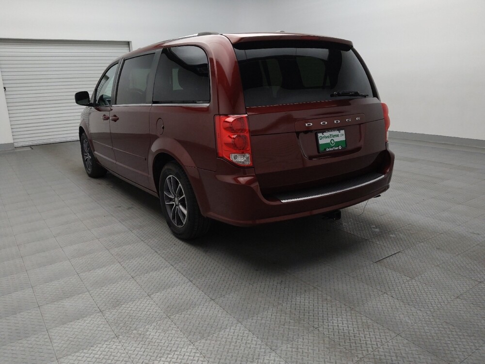 2017 Dodge Grand Caravan in Fort Worth, TX 76116 - 18134891 5