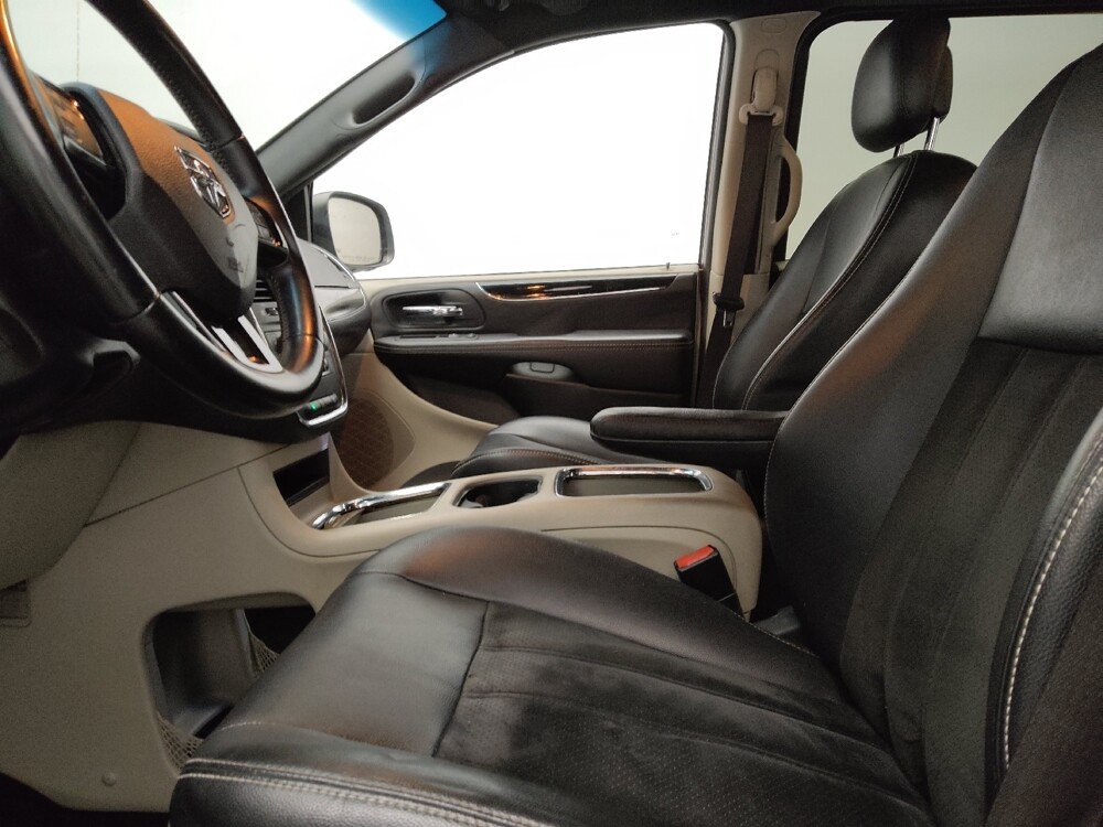 2017 Dodge Grand Caravan in Fort Worth, TX 76116 - 18134891 17