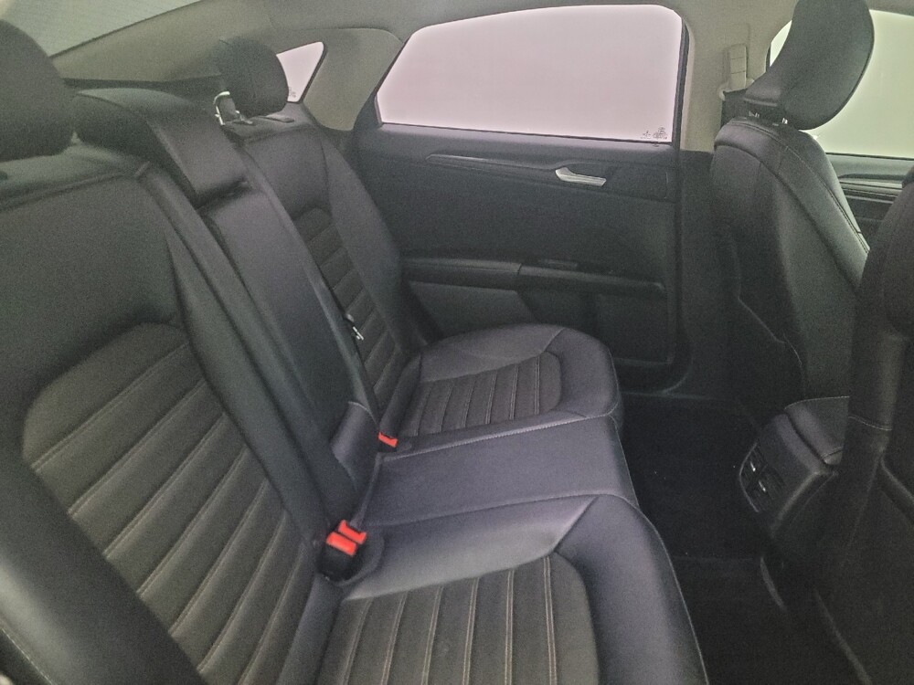 2018 Ford Fusion in Tucson, AZ 85705 - 18134898 19