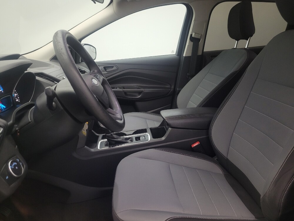 2019 Ford Escape in Glendale, AZ 85301 - 18134899 17