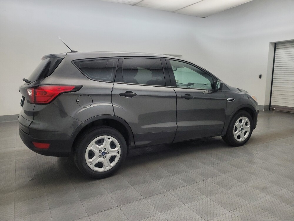 2019 Ford Escape in Glendale, AZ 85301 - 18134899 10