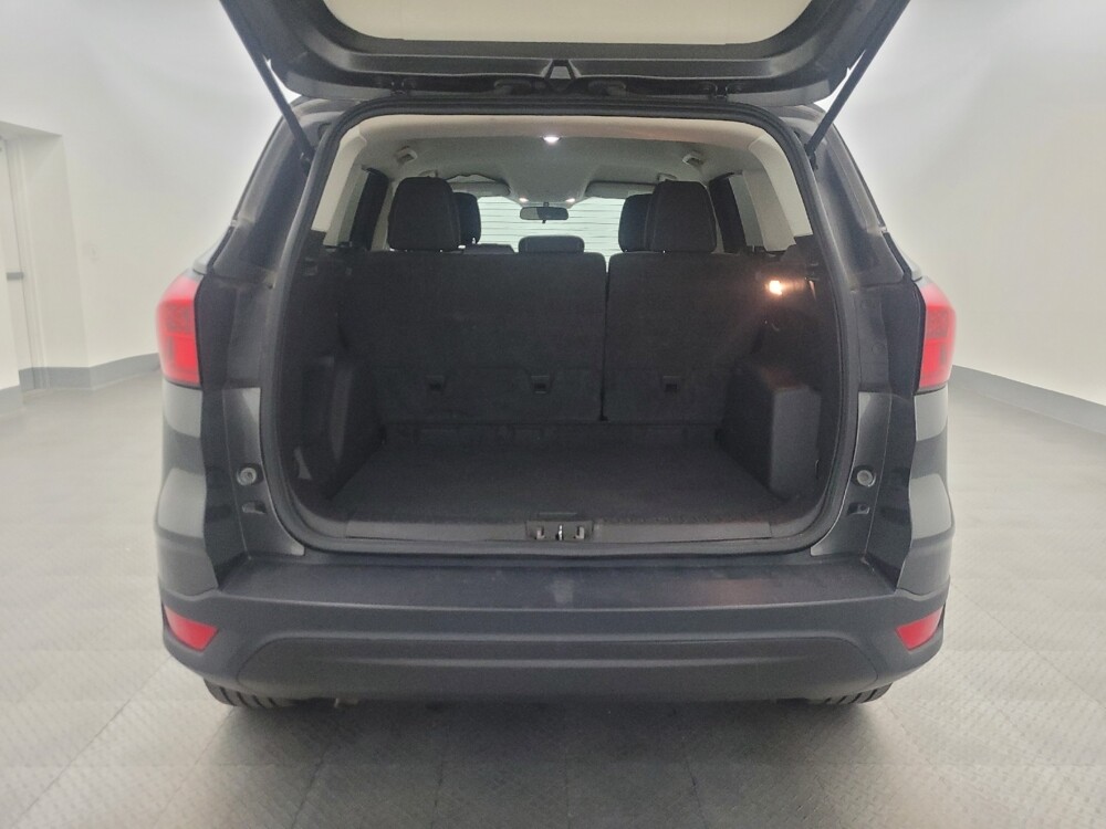 2019 Ford Escape in Glendale, AZ 85301 - 18134899 29