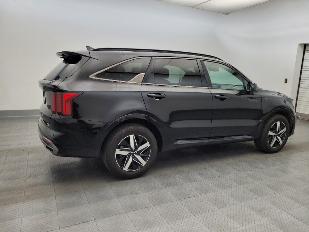 2022 Kia Sorento in Mesa, AZ 85210 - 18134900 10