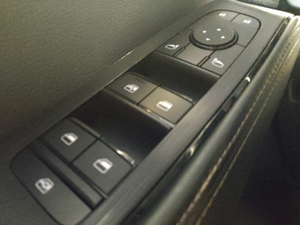 2023 Nissan Rogue in Glendale, AZ 85301 - 18134902 27