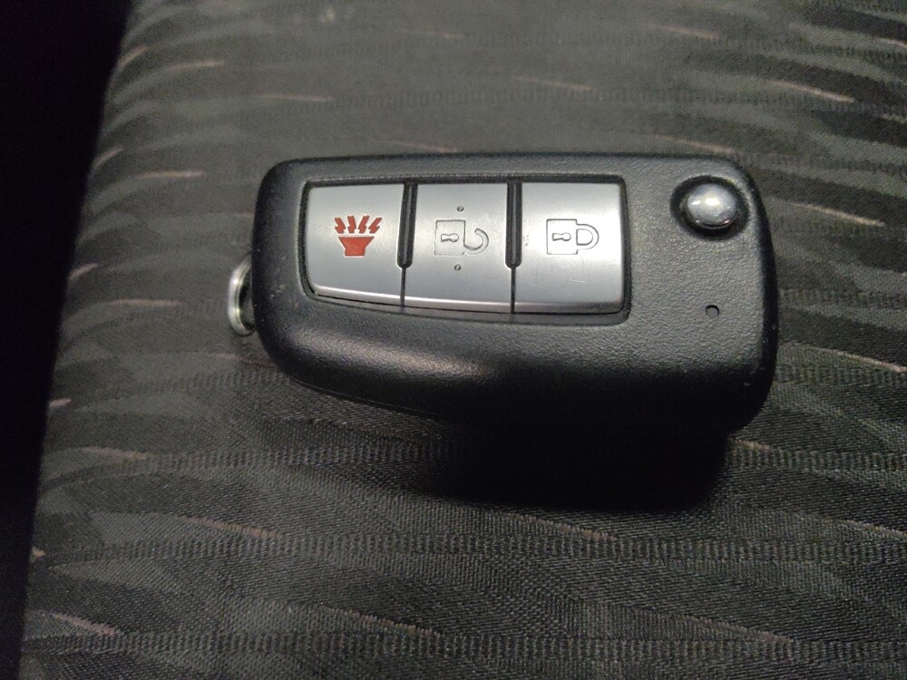 2020 Nissan Rogue in Mesa, AZ 85210 - 18134907 32