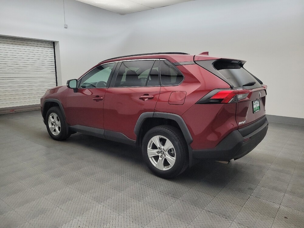 2019 Toyota RAV4 in Phoenix, AZ 85022 - 18134912 3