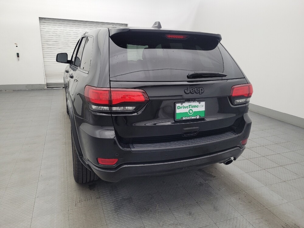 2019 Jeep Grand Cherokee in Tampa, FL 33619 - 18134914 6