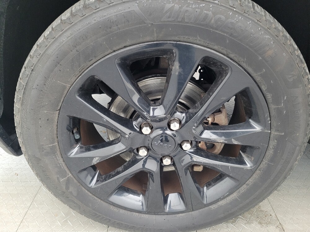 2019 Jeep Grand Cherokee in Tampa, FL 33619 - 18134914 31