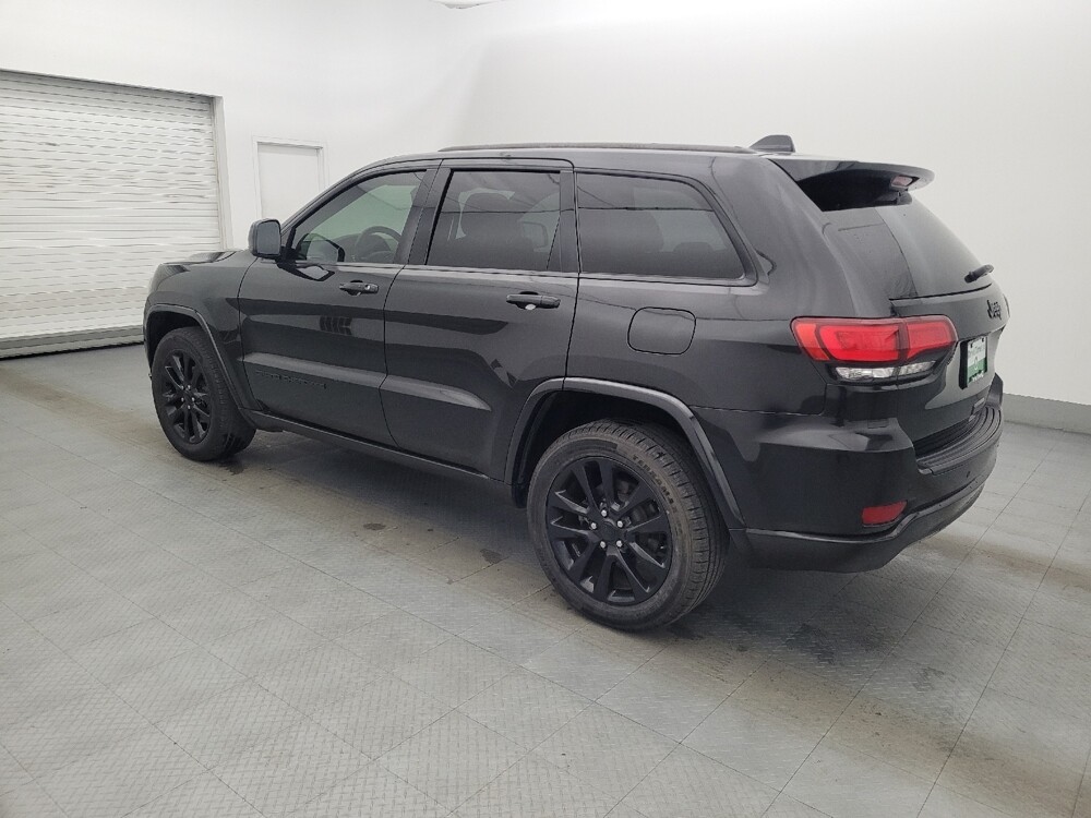 2019 Jeep Grand Cherokee in Tampa, FL 33619 - 18134914 3