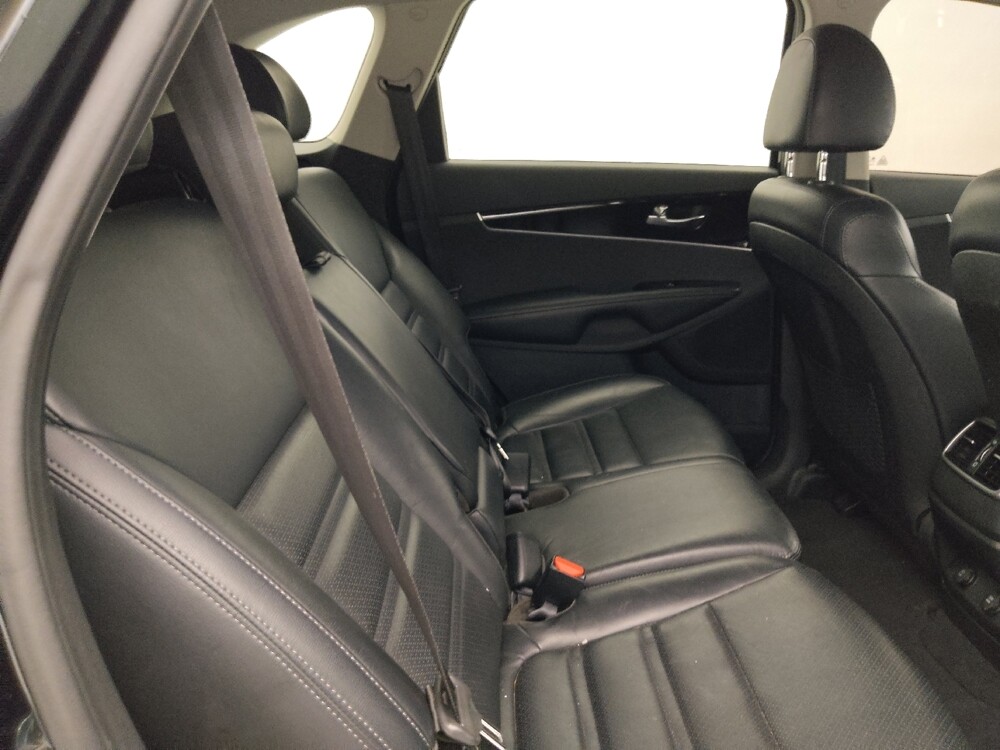 2019 Kia Sorento in Baton Rouge, LA 70816 - 18134915 19