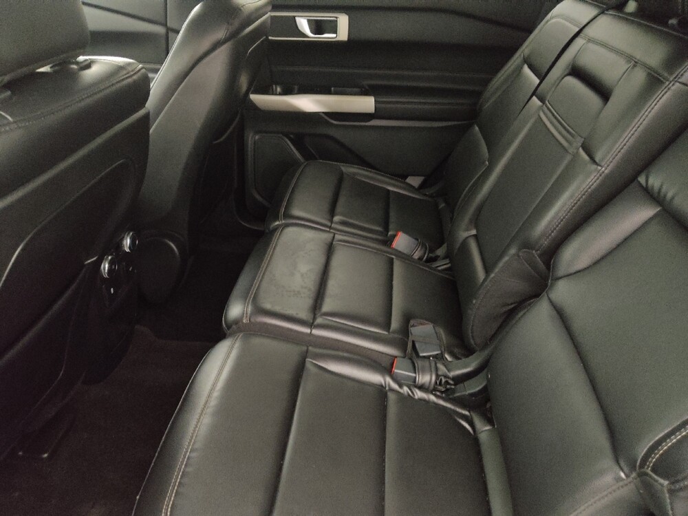 2020 Ford Explorer in Clearwater, FL 33764 - 18134922 18