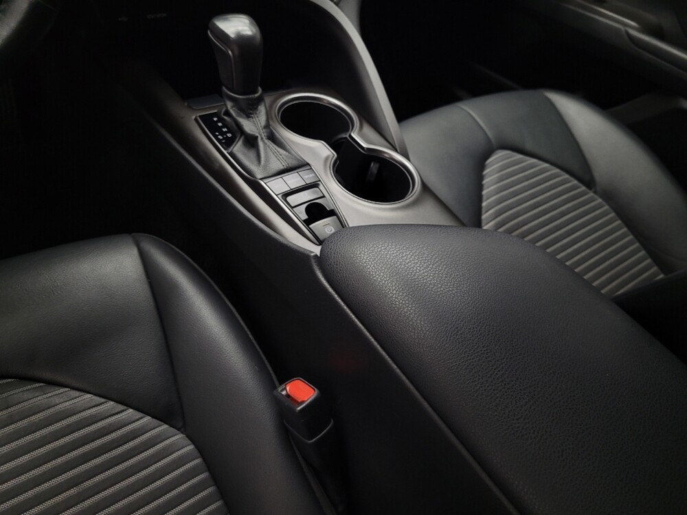 2022 Toyota Camry in Las Vegas, NV 89104 - 18134932 26