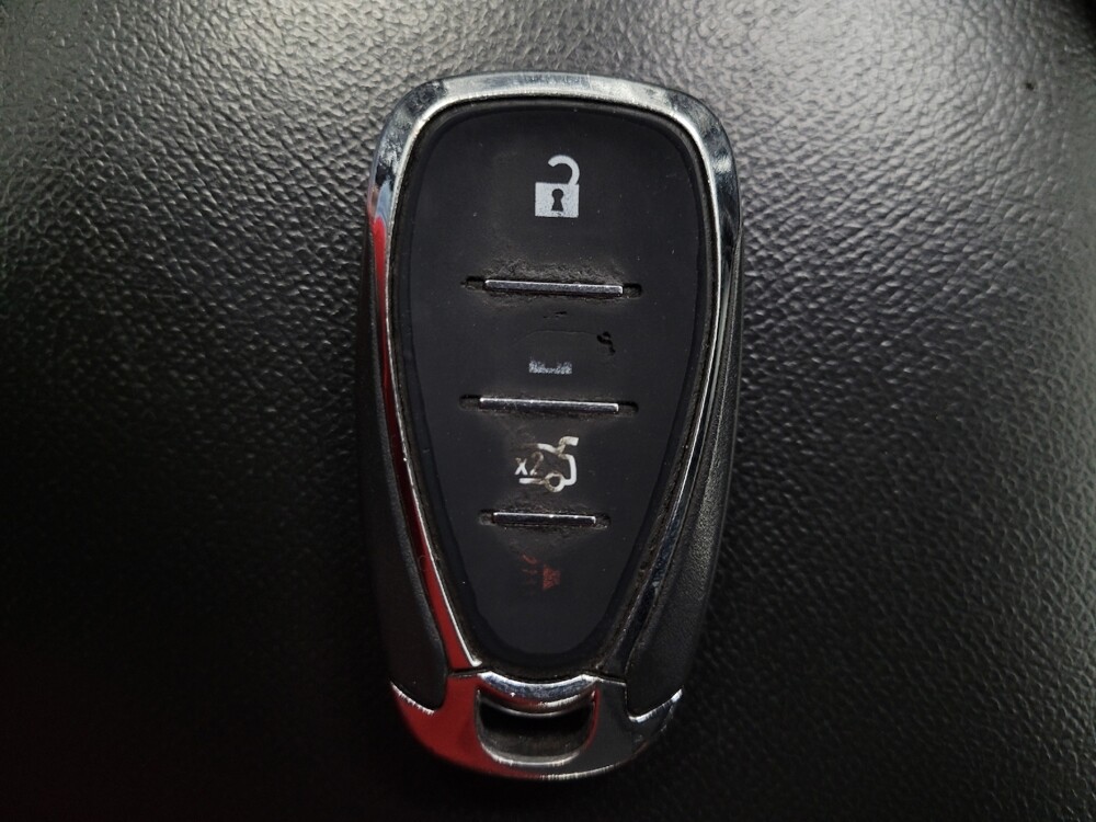 2023 Chevrolet Malibu in Las Vegas, NV 89104 - 18134933 32