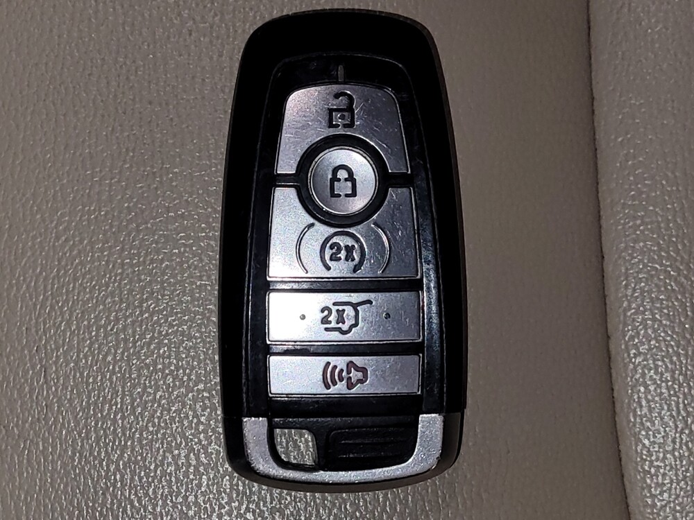 2020 Ford Edge in Savannah, GA 31419 - 18134934 32