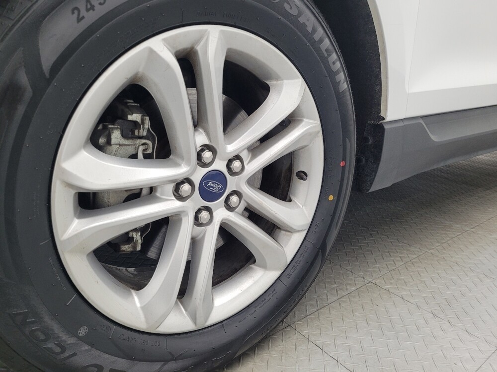 2020 Ford Edge in Savannah, GA 31419 - 18134934 31