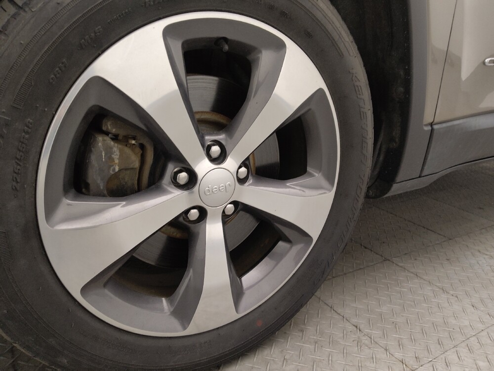 2019 Jeep Cherokee in Marietta, GA 30062 - 18134936 31