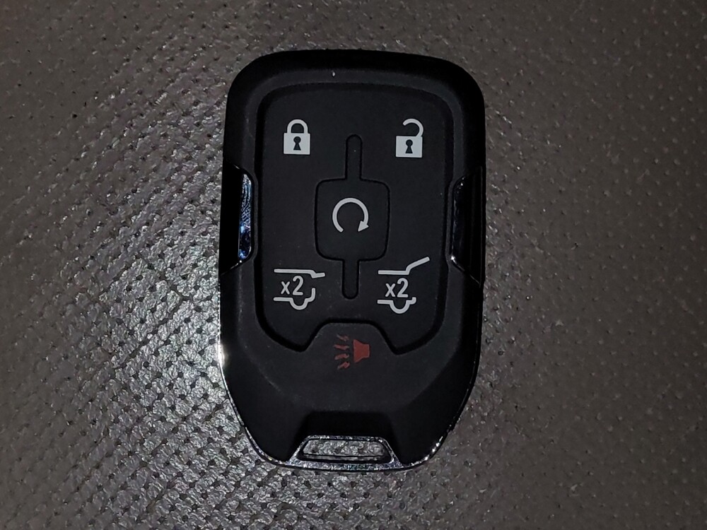 2017 GMC Yukon in Ocala, FL 34471 - 18134938 32