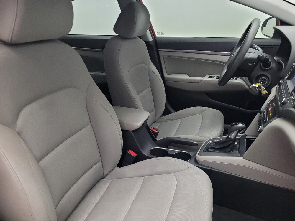 2017 Hyundai Elantra in Savannah, GA 31419 - 18134941 21
